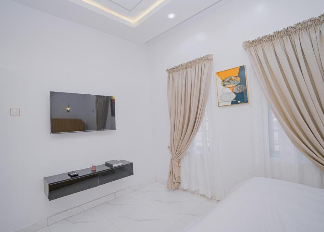 Jasmine Luxury Apartment Ikorodu Exterior photo