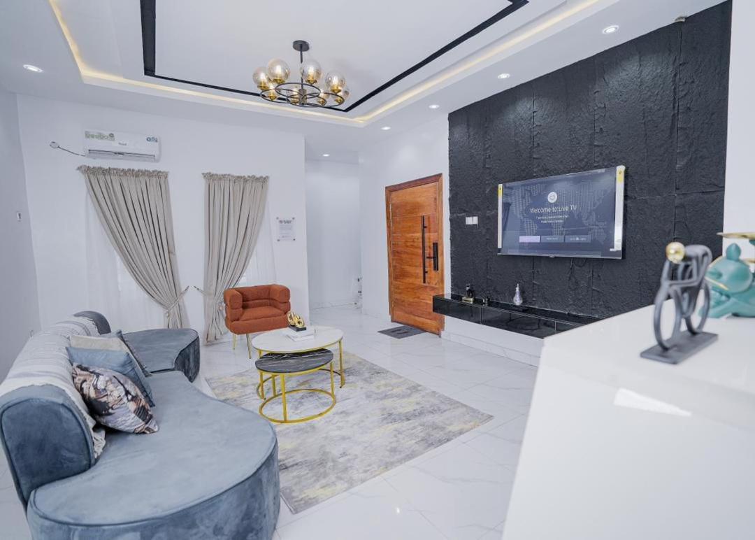 Jasmine Luxury Apartment Ikorodu Exterior photo